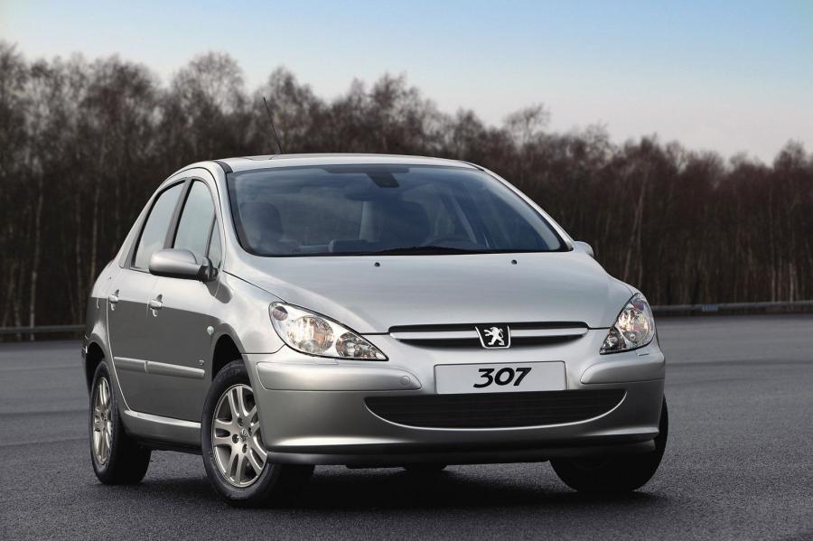  Peugeot 307 Sedan 2004 года  (фото 9 из 9)